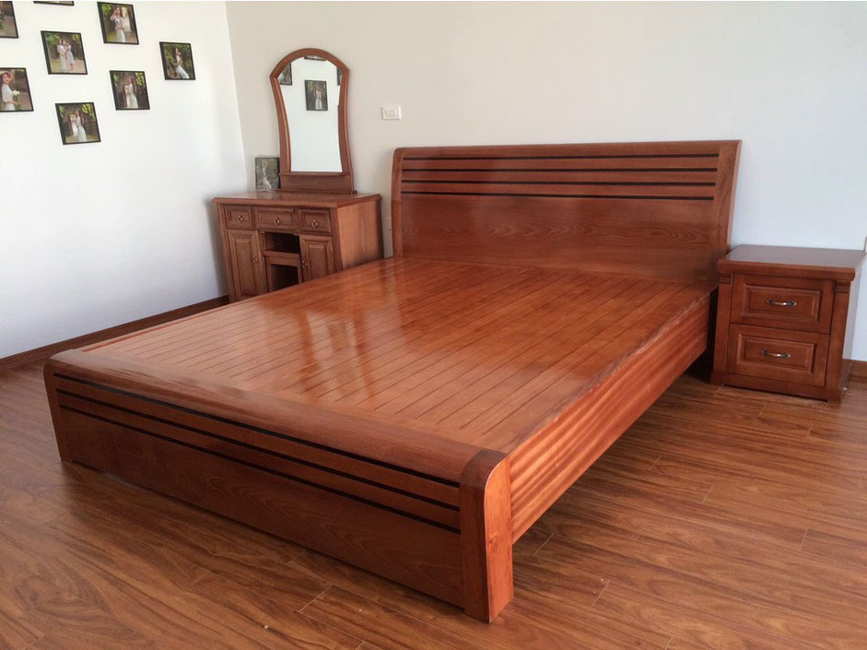 Giường ngủ gỗ xoan đào là gì