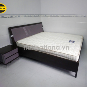 Giường Ngủ Gỗ Màu Nâu Trầm Phối Tím Độc Đáo nhập khẩu đài loan