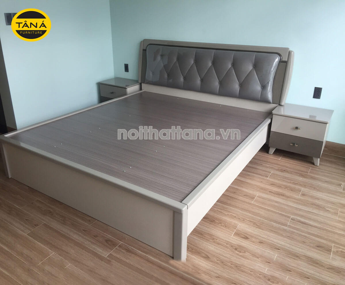 Giường ngủ gỗ mdf bọc đệm hiện đại TA-519