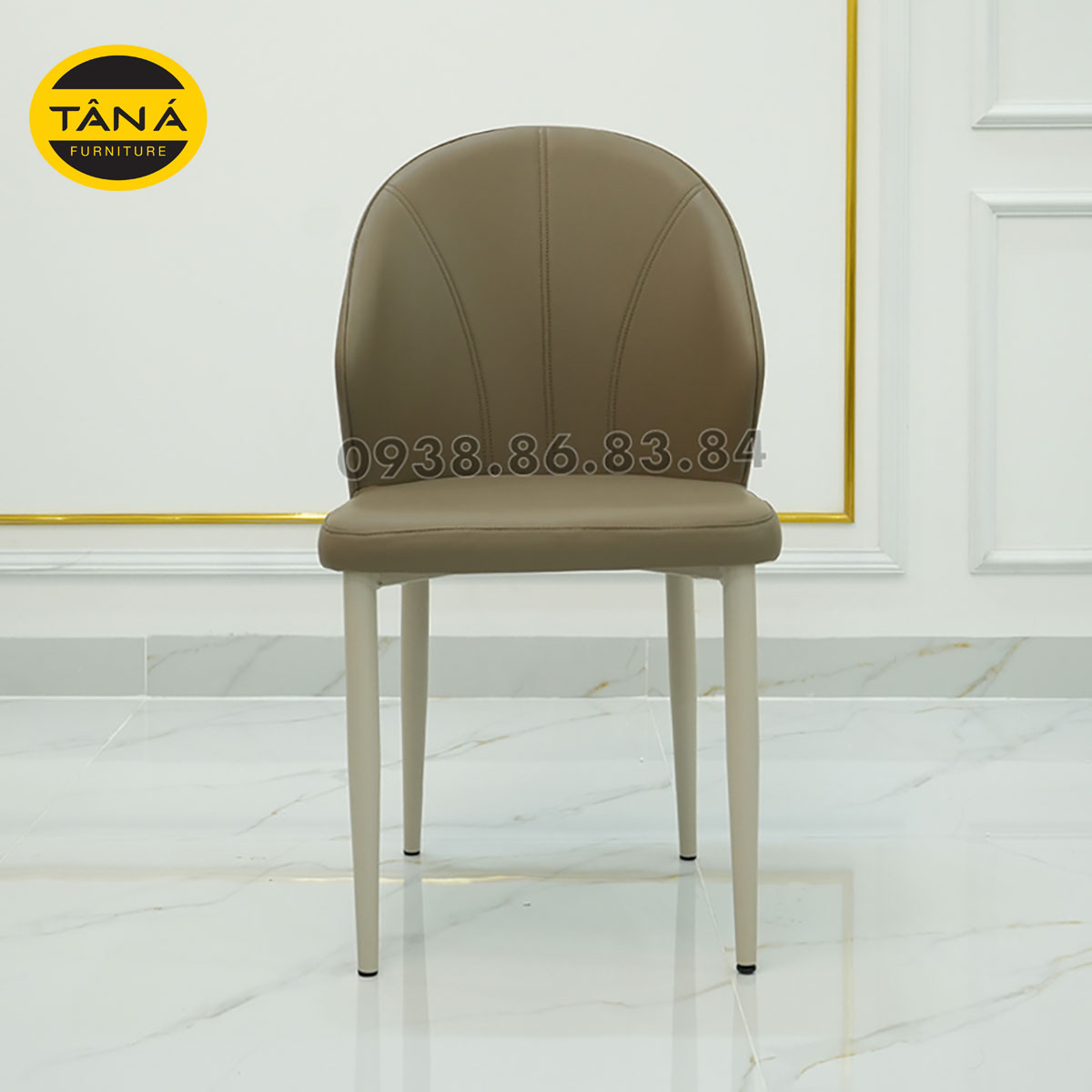 Lưng ghế và chân ghế sắt sơn tĩnh điện trong bộ bàn ăn BA-CZ-5