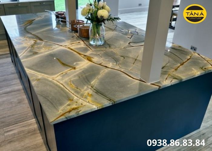 Nên chọn độ dày đá quartz bao nhiêu cho mặt bếp