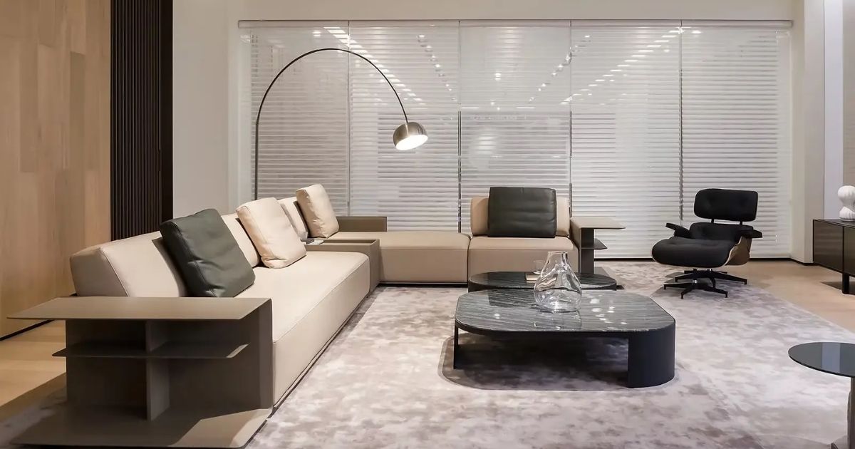 Thiết kế tối giản của sofa Plain Homeland trở thành chuẩn mực của sự sang trọng