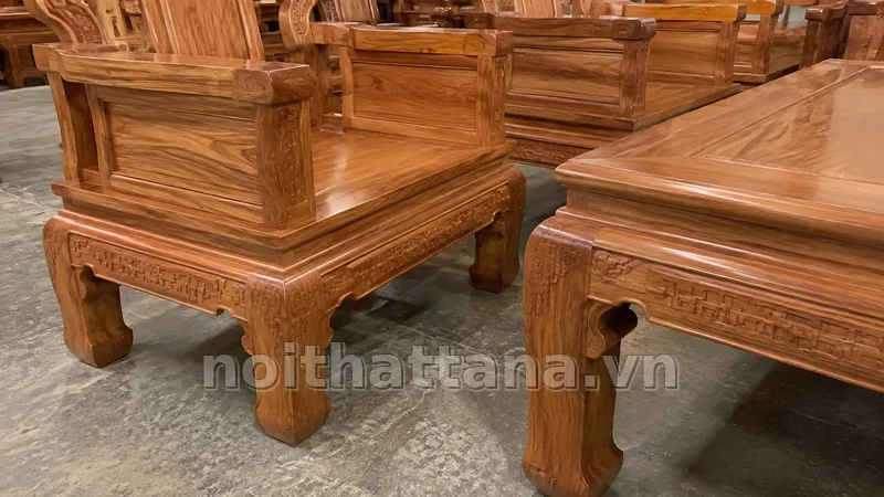 Ứng dụng thực tế của bộ bàn ghế gỗ hương đá trong nhà