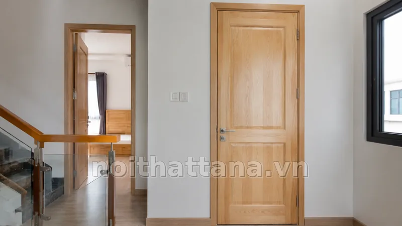 Ứng dụng thực tế của cửa gỗ thông trong nhà