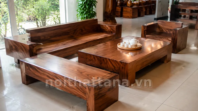 Ứng dụng thực tế của sofa gỗ nguyên khối trong nhà